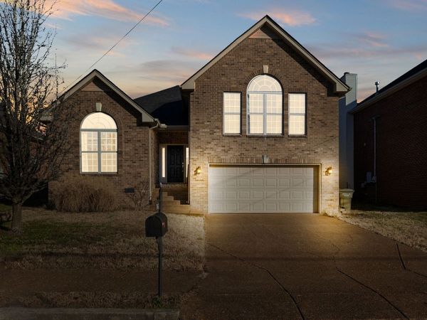 7057 Sugarplum Rd, Nashville, TN 37211