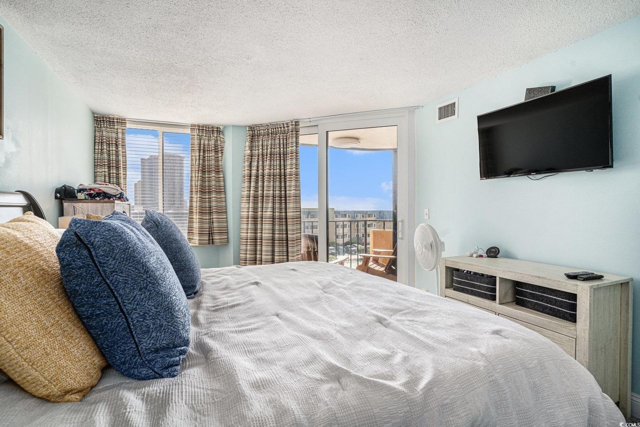 9650 Shore Dr. Photo 16