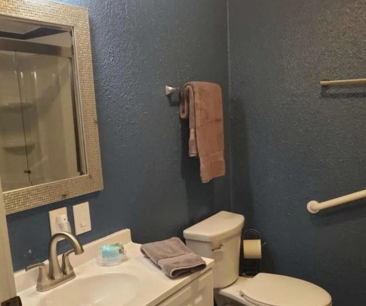 19418 Saddlebrook Court, North Fort Myers, FL 33903 Photo