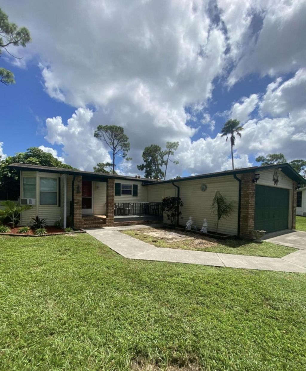 19418 Saddlebrook Court, North Fort Myers, FL 33903 Photo