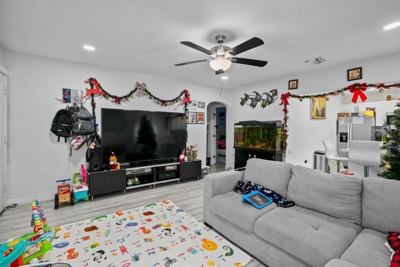 708 NW 15th Street, Homestead, FL 33030 Photo