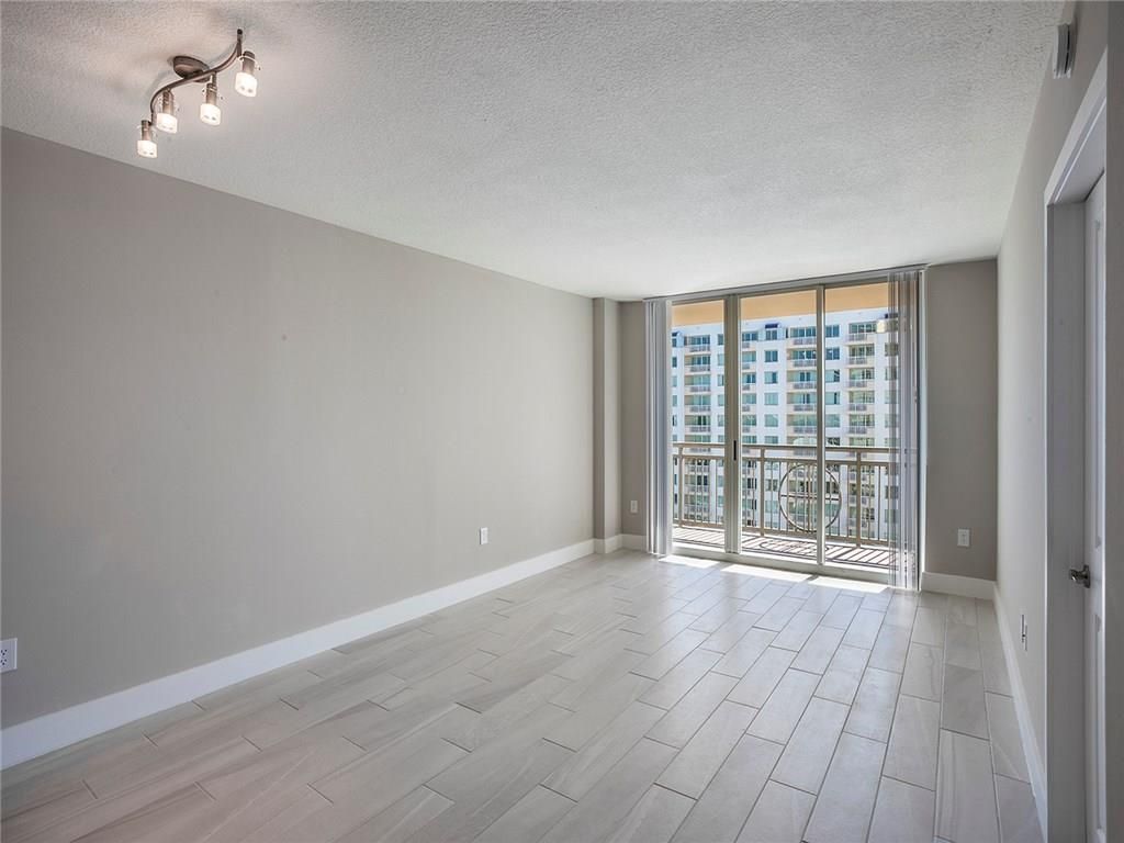 1040 Seminole Drive, Unit 1406, Fort Lauderdale, FL 33304 Photo