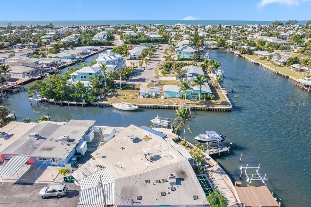 34 Seaside Court, Holmes Beach, FL 34217 Photo