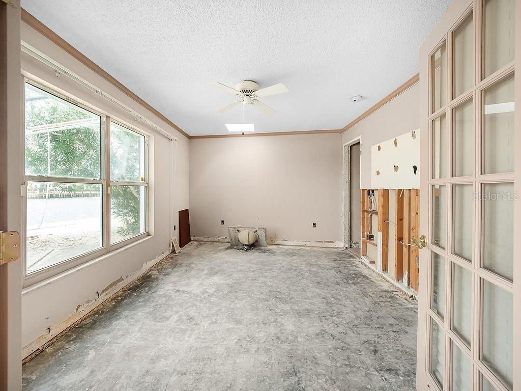 34 Seaside Court, Holmes Beach, FL 34217 Photo