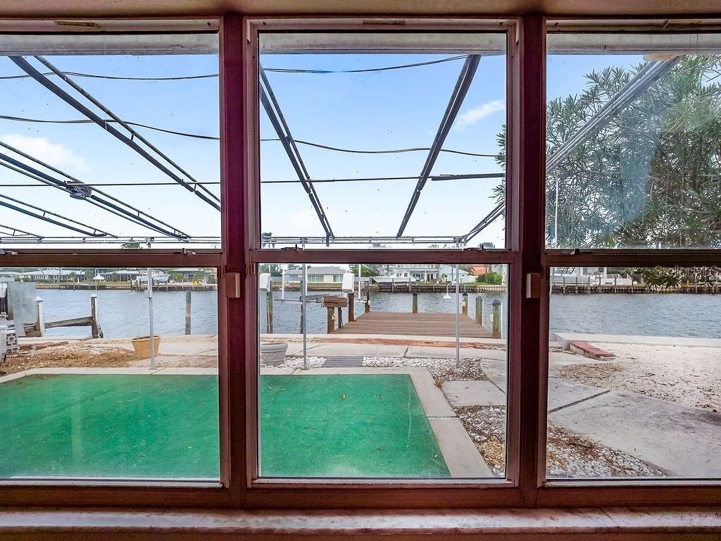 34 Seaside Court, Holmes Beach, FL 34217 Photo