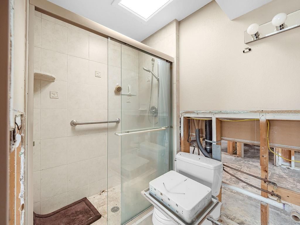 34 Seaside Court, Holmes Beach, FL 34217 Photo