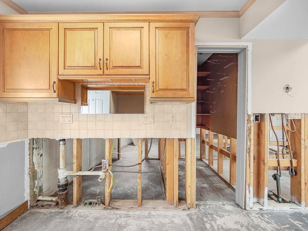 34 Seaside Court, Holmes Beach, FL 34217 Photo