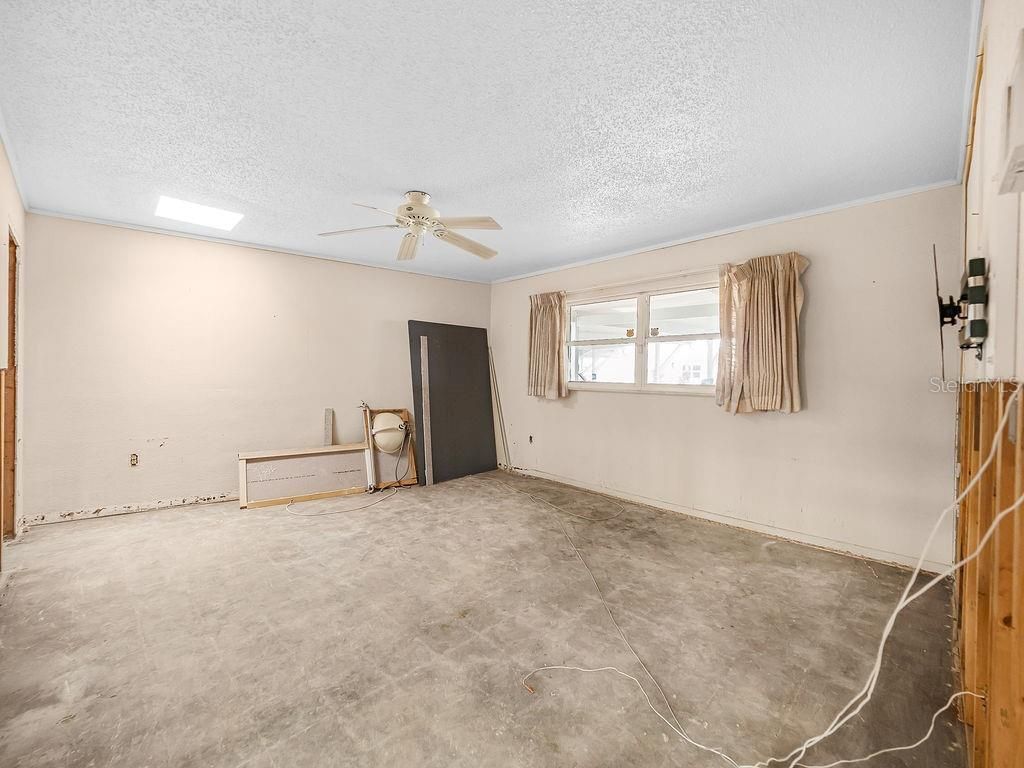 34 Seaside Court, Holmes Beach, FL 34217 Photo