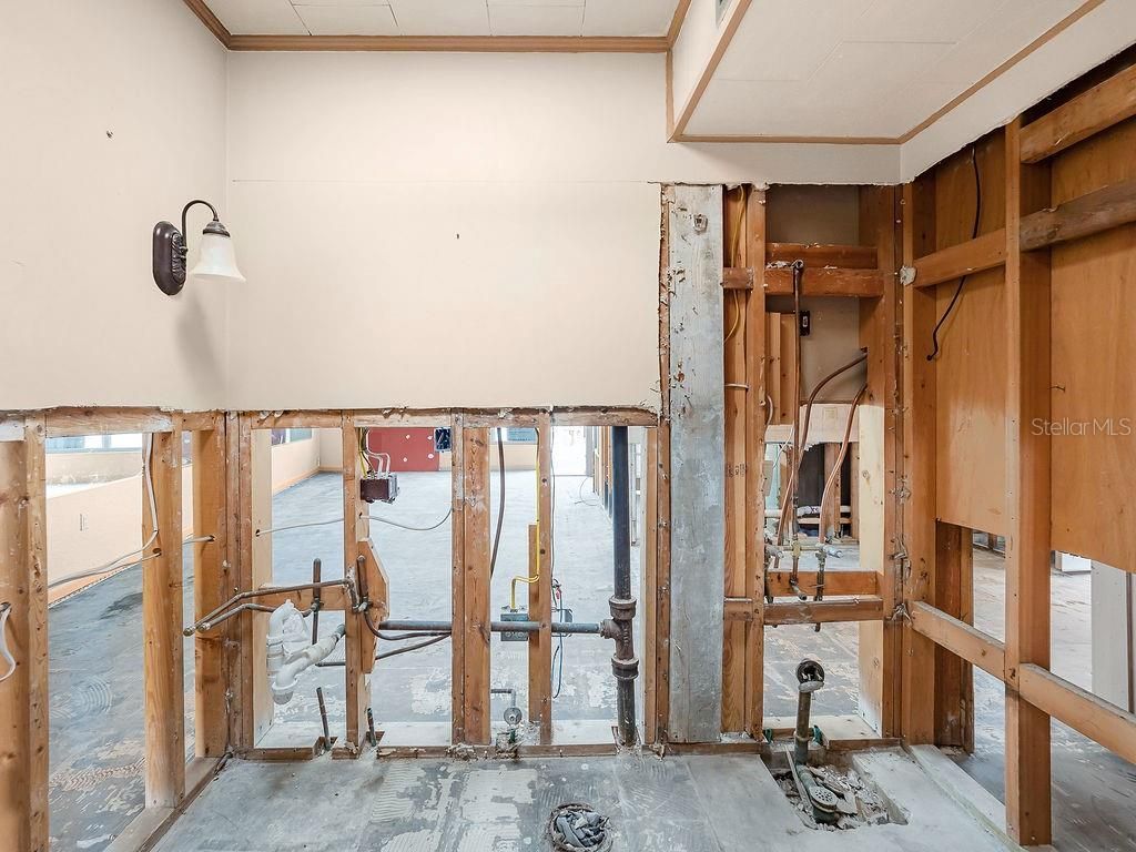 34 Seaside Court, Holmes Beach, FL 34217 Photo