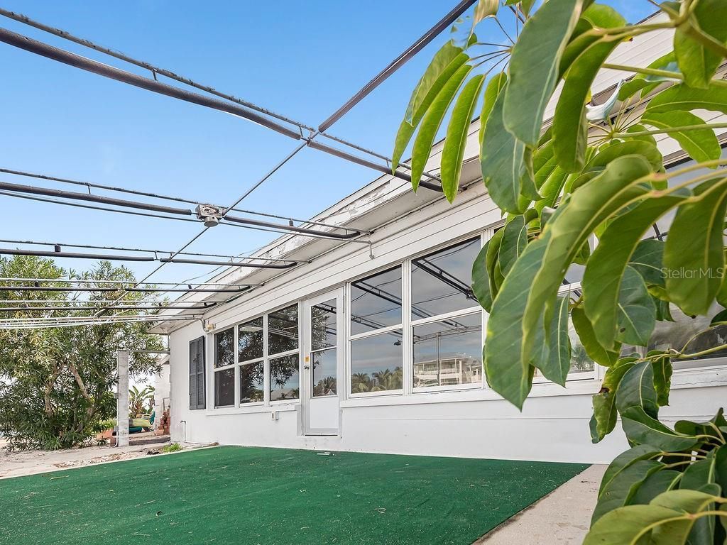 34 Seaside Court, Holmes Beach, FL 34217 Photo