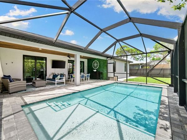 4657 Key Largo LN , BONITA SPRINGS, FL 34134