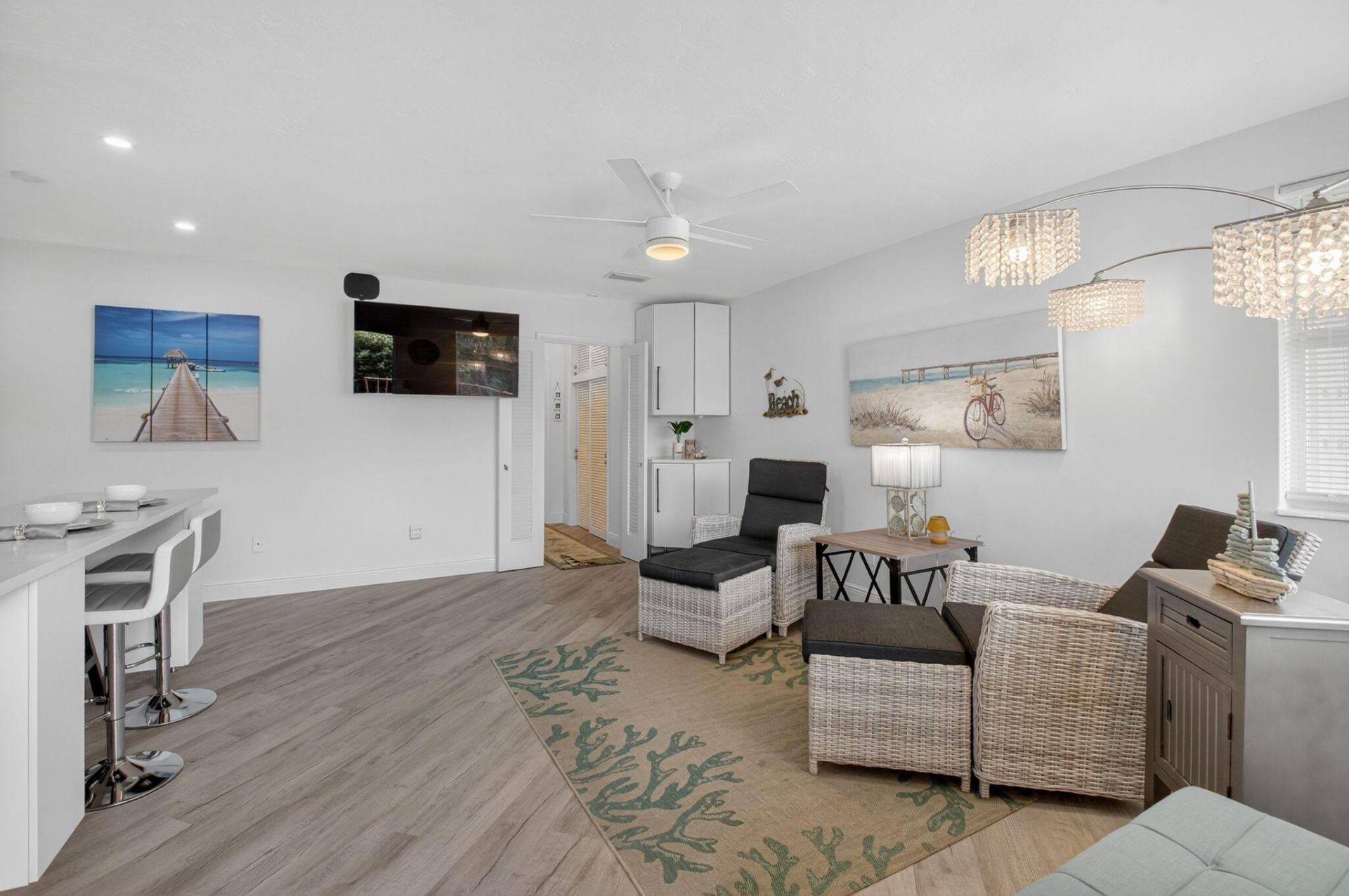 930 Osceola Drive, Unit 8, Boca Raton, FL 33432 Photo