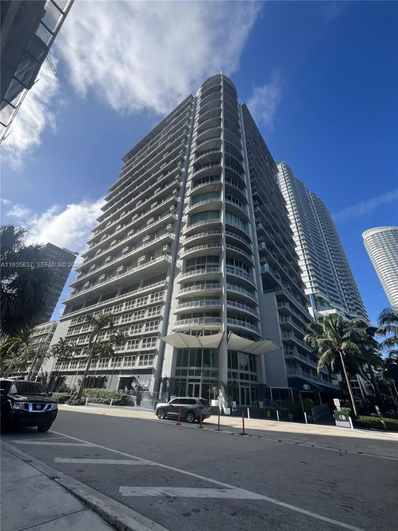 690 SW 1st Ct, Unit 1709, Miami, FL 33130 Photo