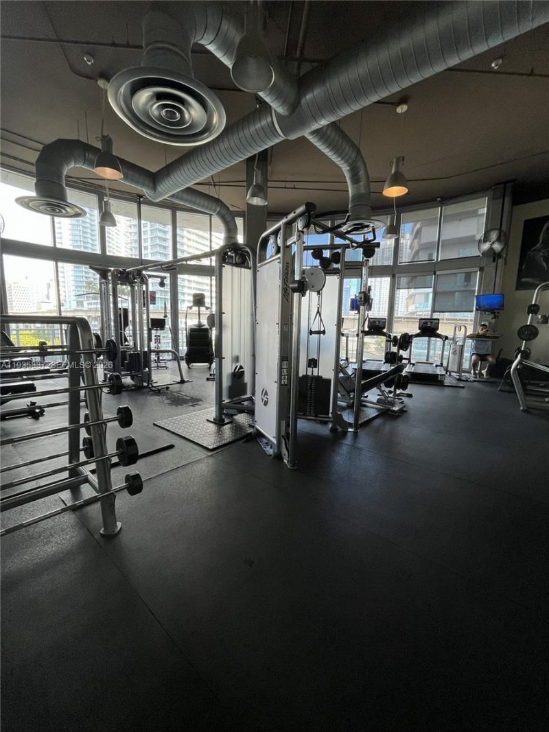 690 SW 1st Ct, Unit 1709, Miami, FL 33130 Photo