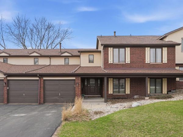 5070 Sandy Beach, Unit C, Crown Point, IN 46307