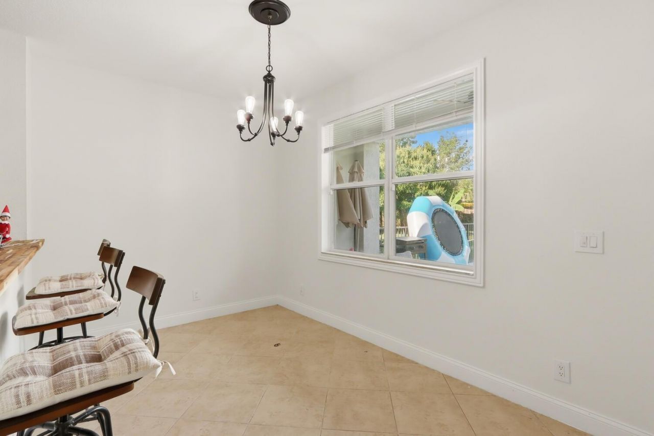 1085 Center Stone Ln, Riviera Beach, FL 33404 Photo