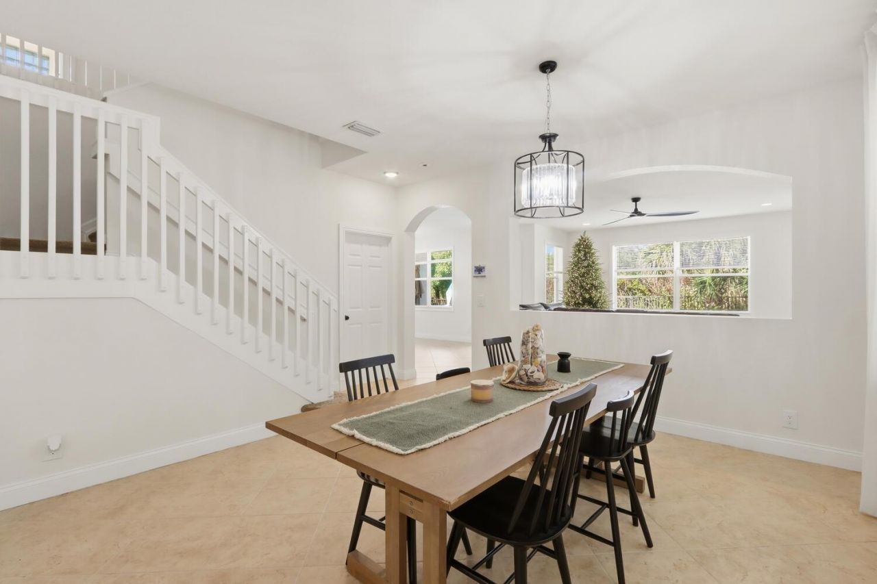 1085 Center Stone Ln, Riviera Beach, FL 33404 Photo