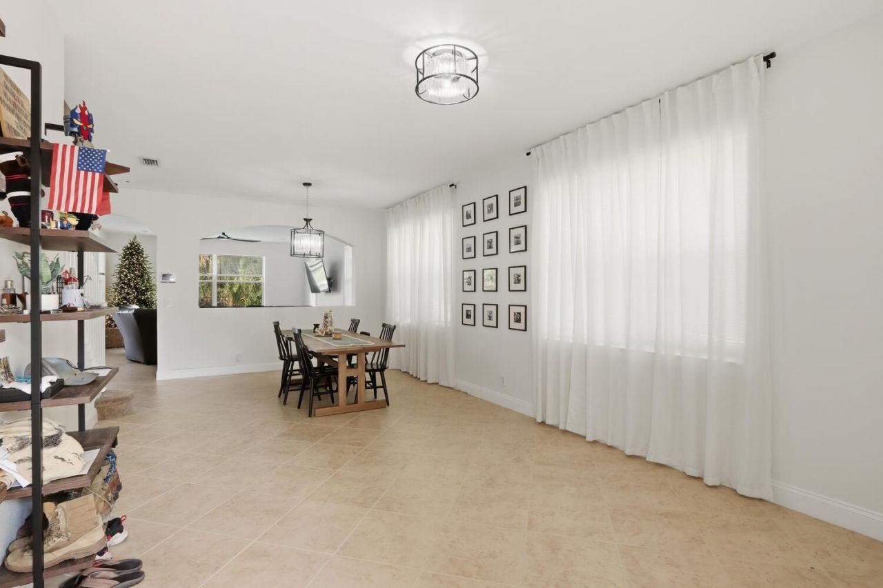 1085 Center Stone Lane, Riviera Beach, FL 33404 Photo