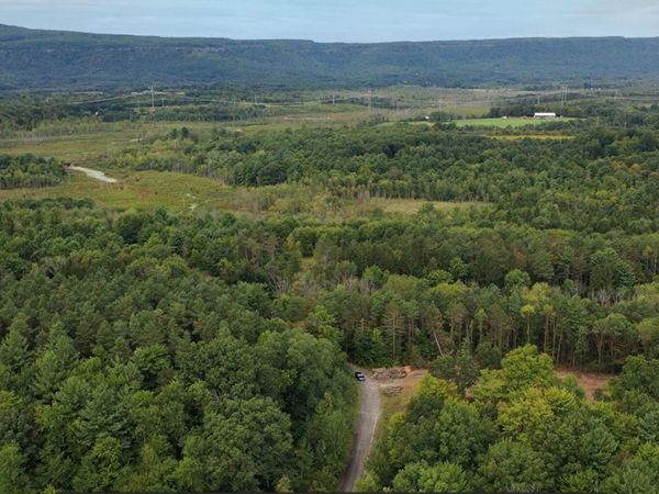 4 Jani Lane, Voorheesville, NY 12186