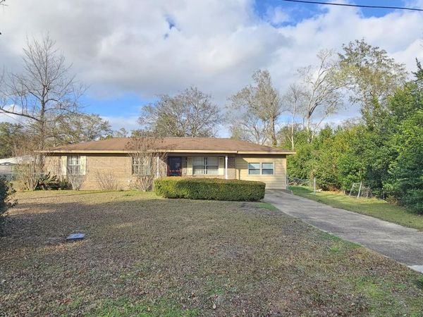 5114 Knapp Street, Greenwood, FL 32443