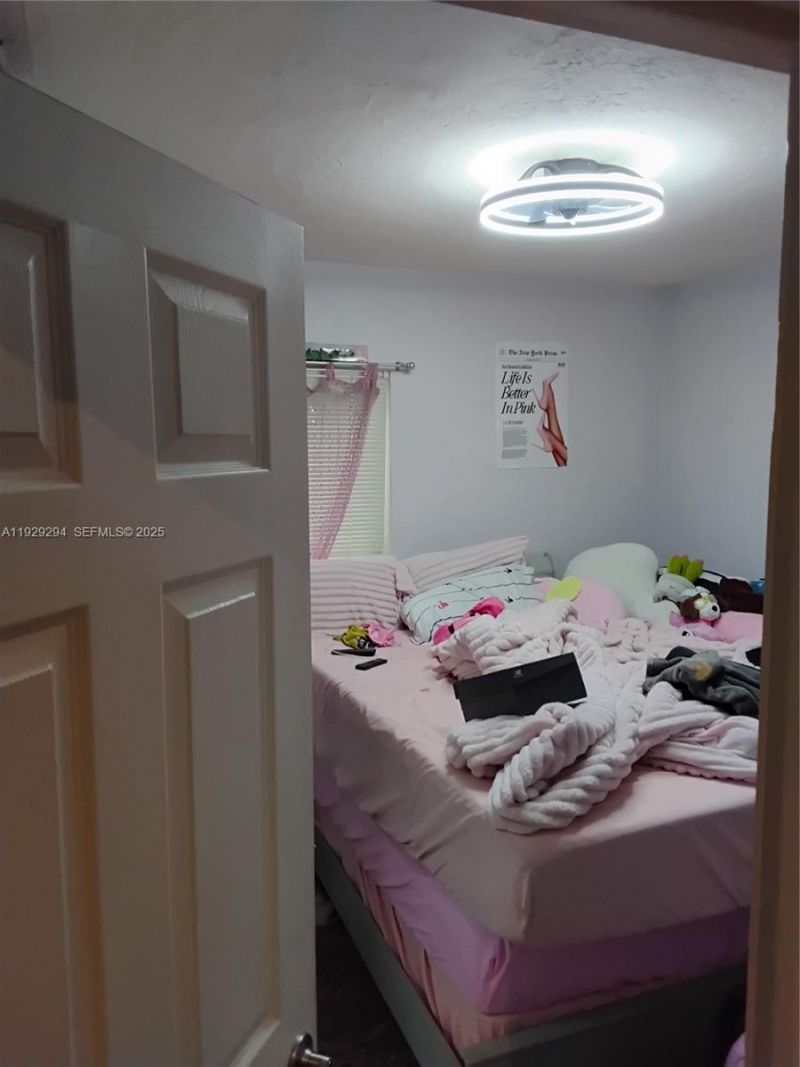 911 W Country Club Cir , Plantation, FL 33317 Photo