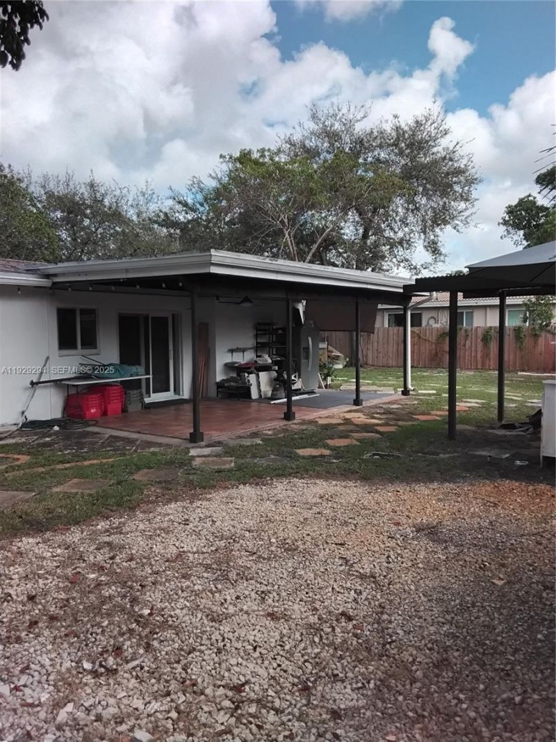 911 W Country Club Cir , Plantation, FL 33317 Photo