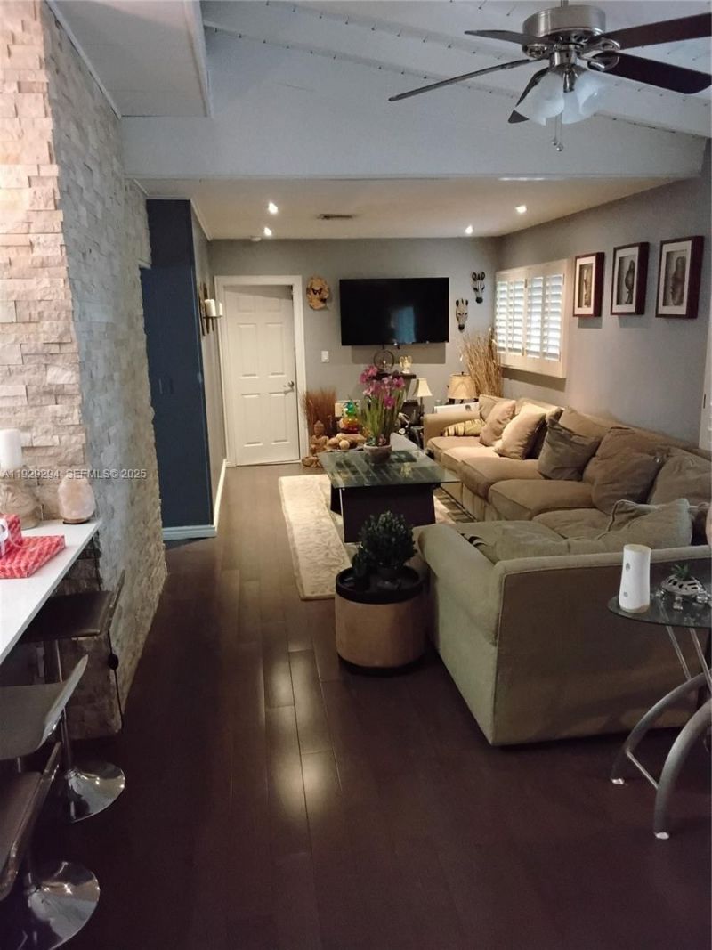 911 W Country Club Cir , Plantation, FL 33317 Photo