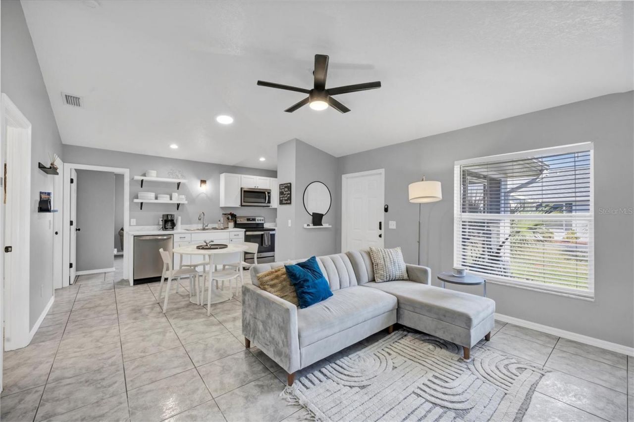 337 Boundary Boulevard, Rotonda West, FL 33947 Photo