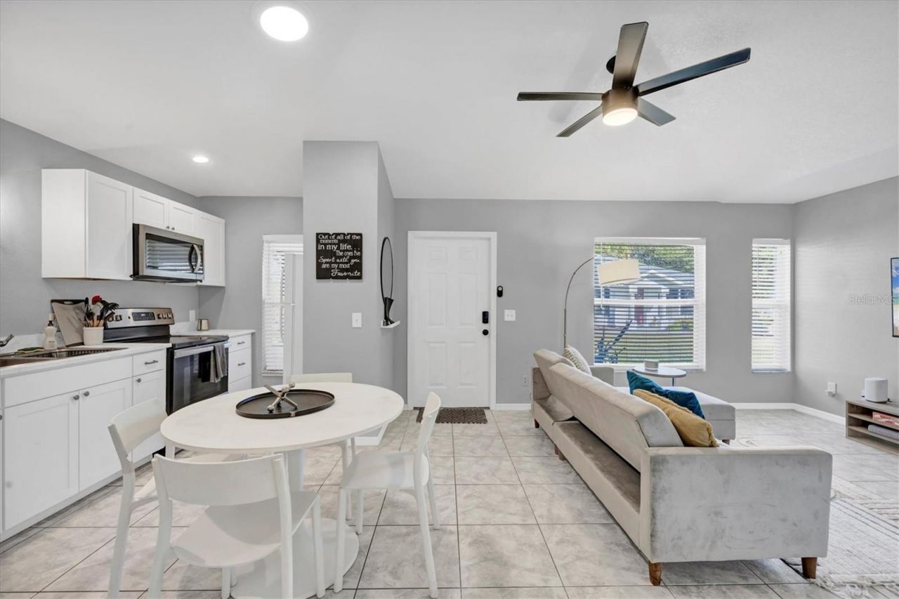 337 Boundary Boulevard, Rotonda West, FL 33947 Photo