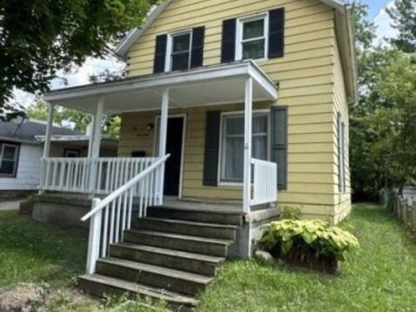 517 S Clemens Avenue, Lansing, MI 48912