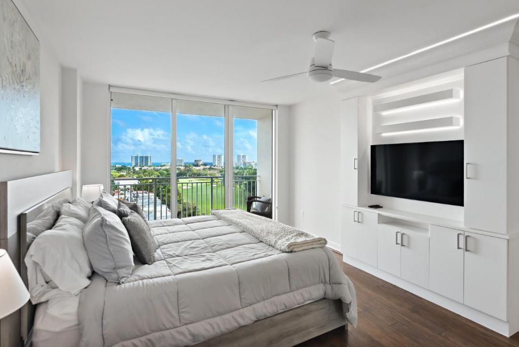 99 SE Mizner Boulevard, Unit Ph 909, Boca Raton, FL 33432 Photo