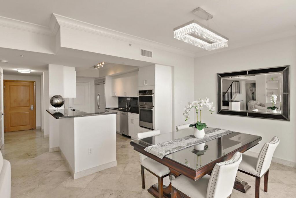 99 SE Mizner Boulevard, Unit Ph 909, Boca Raton, FL 33432 Photo