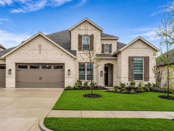 1723 Holly Oak Way, Fate, TX 75087