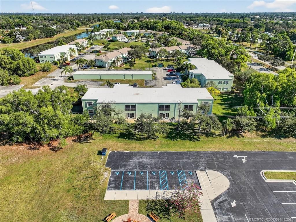 2084 SE Wild Meadow Circle, Unit 2084, Port Saint Lucie, FL 34952 Photo