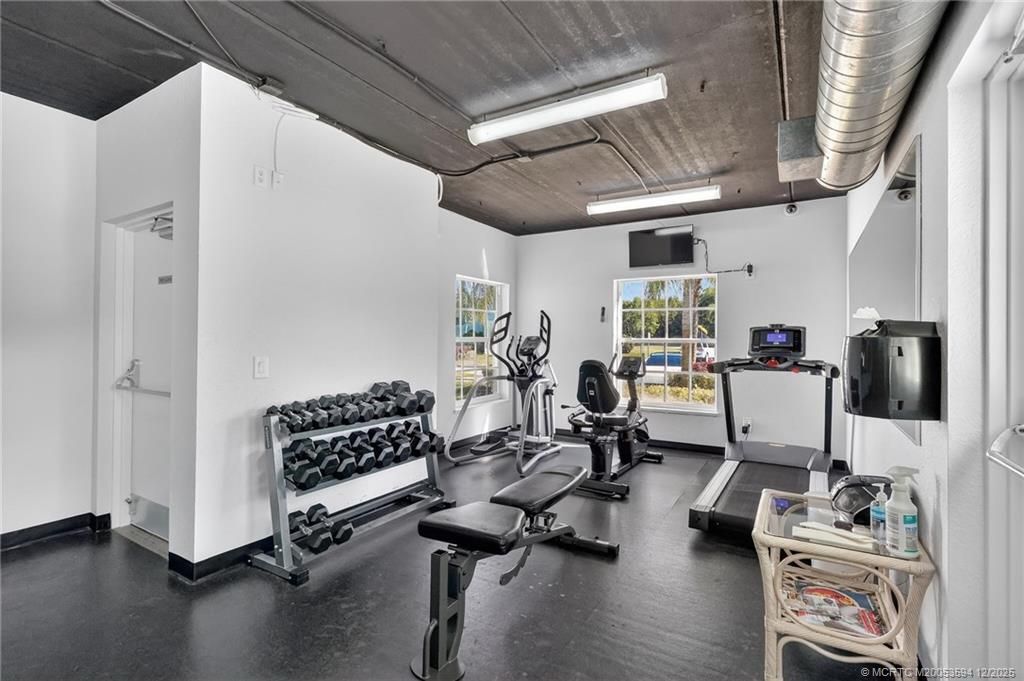 2084 SE Wild Meadow Circle, Unit 2084, Port Saint Lucie, FL 34952 Photo