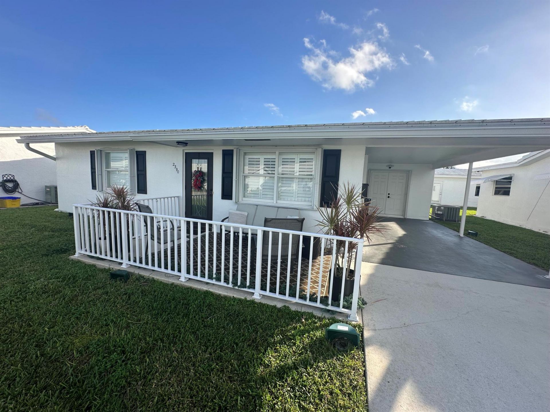 2390 SW 13th Avenue, Boynton Beach, FL 33426 Photo