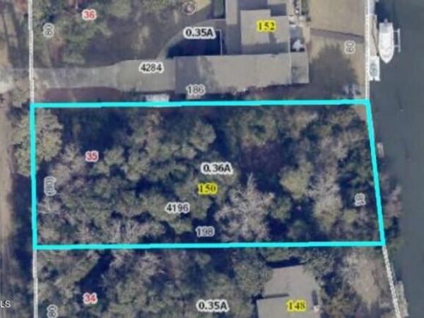150 Arborvitae Drive, Pine Knoll Shores, NC 28512