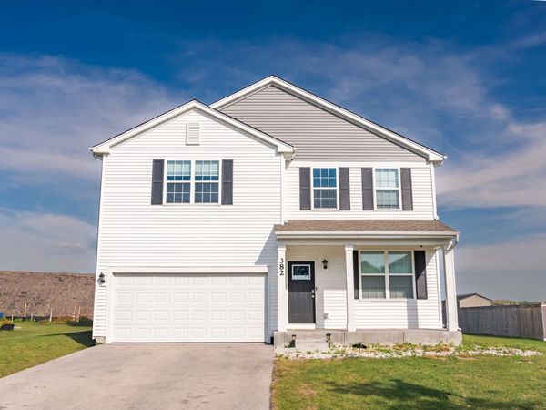 382 Hemlock Lane, Oswego, IL 60543