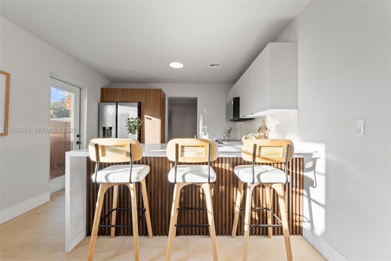 2439 Rodman St, Hollywood, FL 33020 Photo