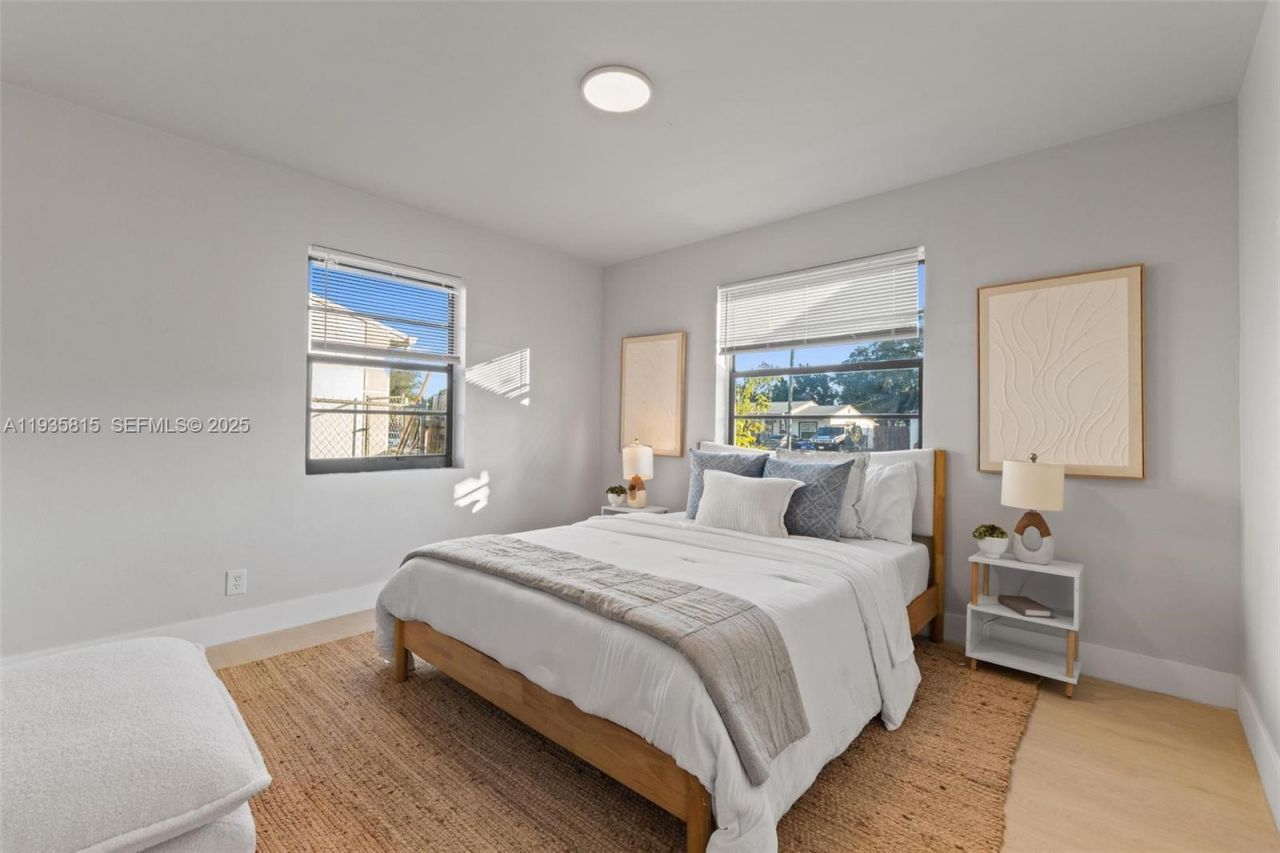 2439 Rodman St, Hollywood, FL 33020 Photo