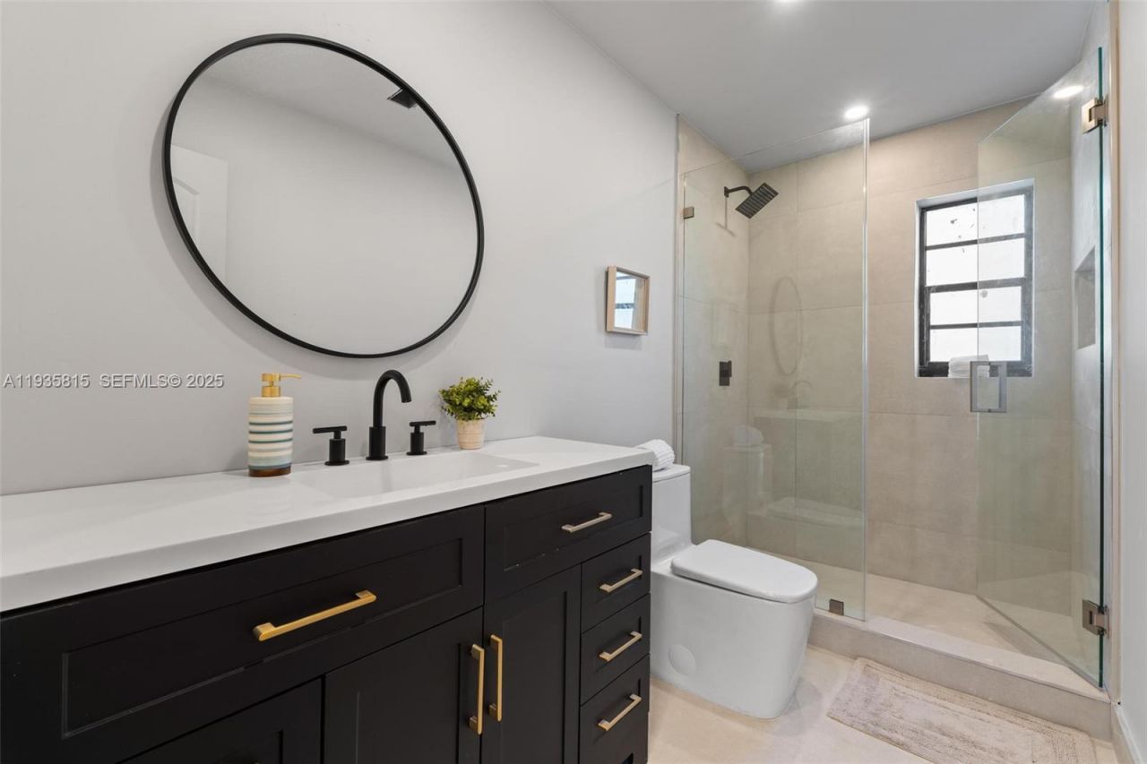 2439 Rodman St, Hollywood, FL 33020 Photo