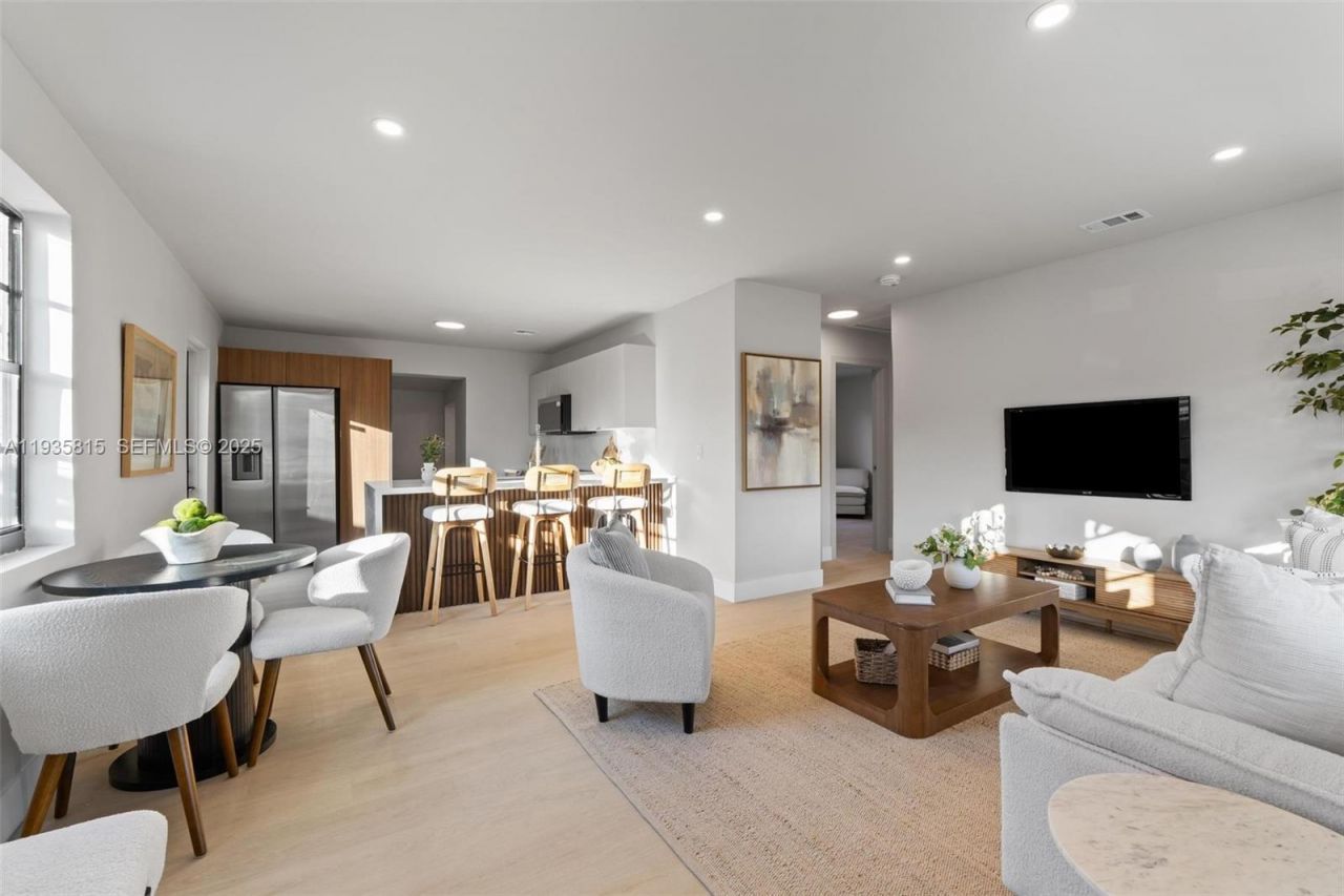 2439 Rodman St, Hollywood, FL 33020 Photo