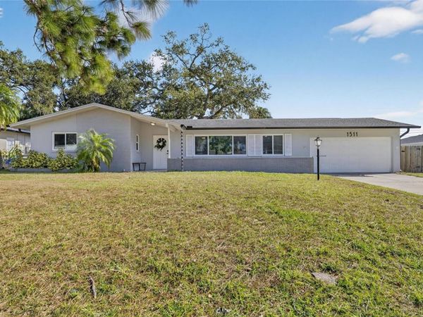 1511 HUNTER LANE, CLEARWATER, FL 33764