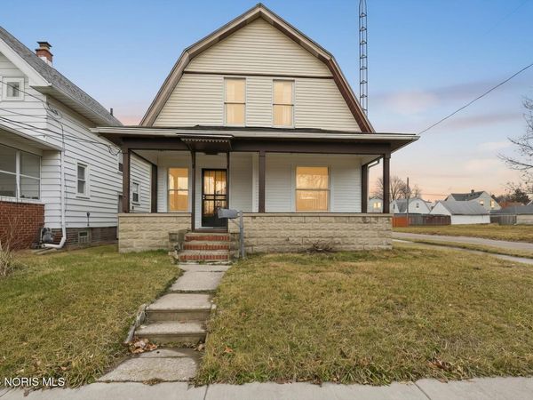 1661 Oak Street, Toledo, OH 43605