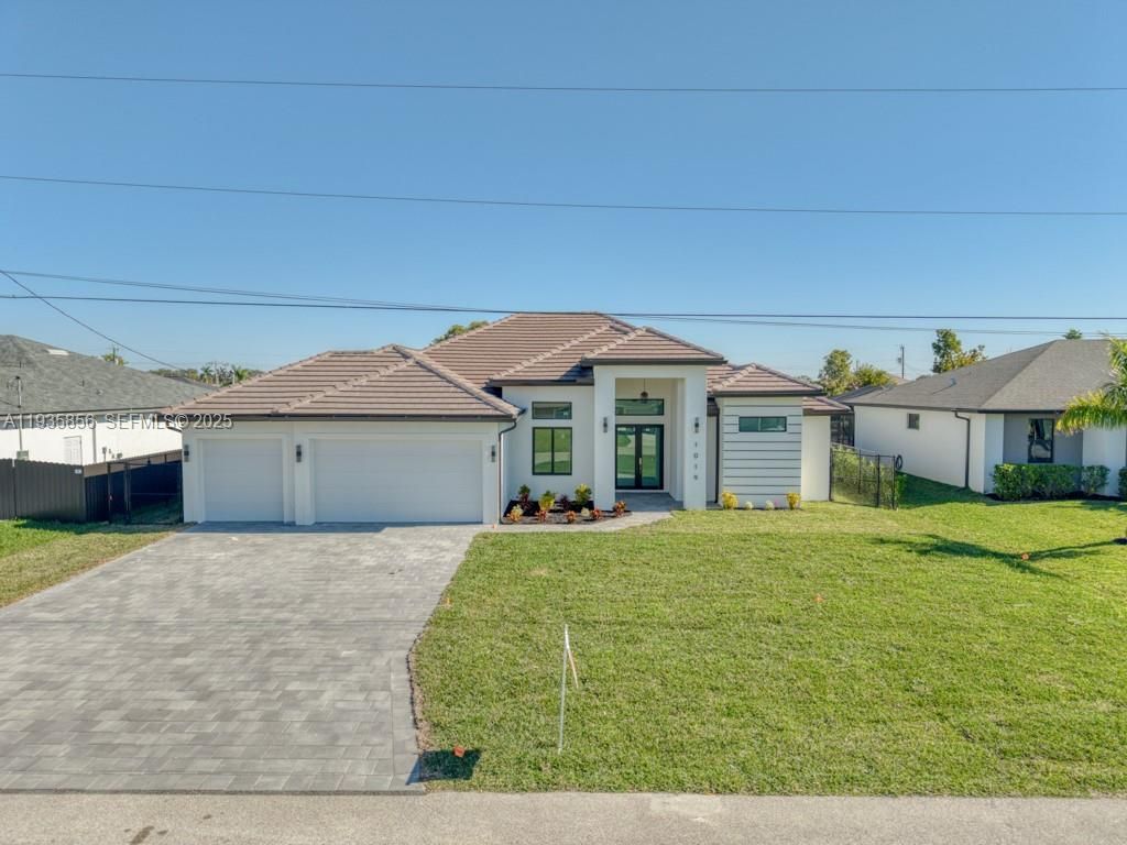 1019 SW 8th Ct, Cape Coral, FL 33991 Photo
