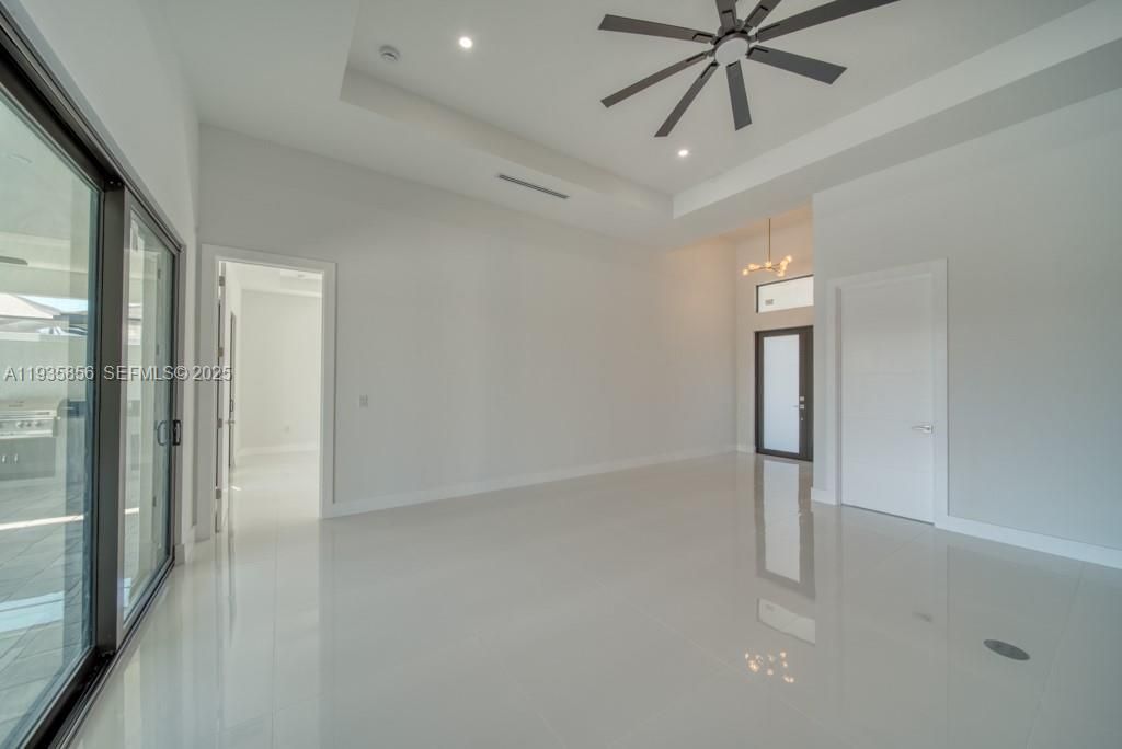 1019 SW 8th Ct, Cape Coral, FL 33991 Photo