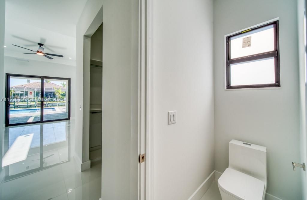 1019 SW 8th Ct, Cape Coral, FL 33991 Photo