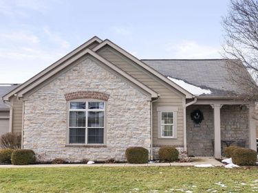 7055 Falls View Circle, Delaware, OH 43015