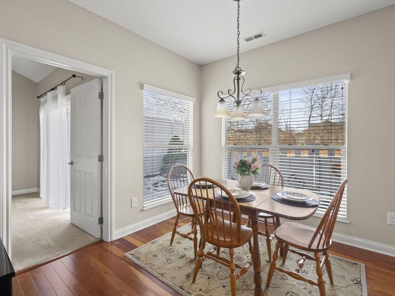 7055 Falls View Circle, Delaware, OH 43015 Photo 12