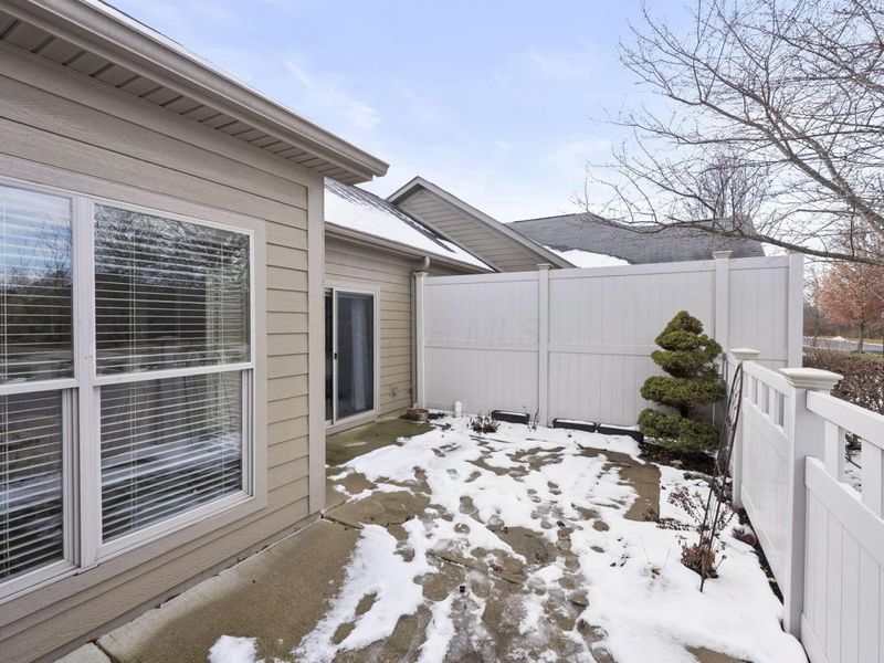 7055 Falls View Circle, Delaware, OH 43015 Photo 24